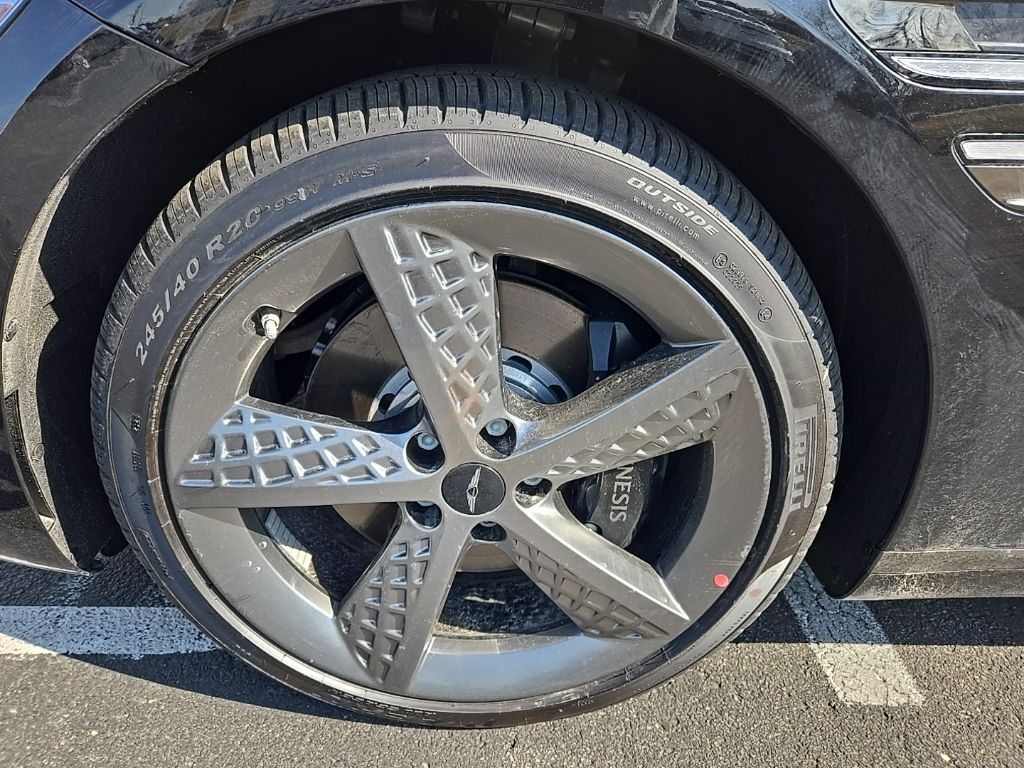 Thumbnail: 2025 Genesis G80 - 13