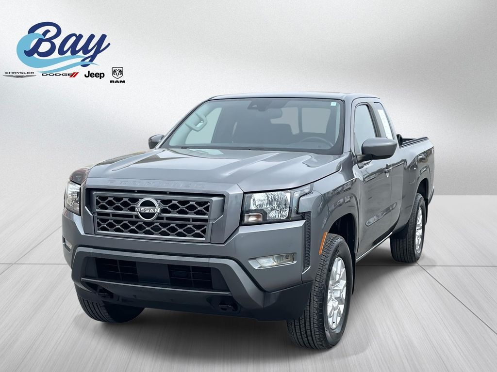 Gray (Gun Metallic) 2023 Nissan Frontier SV King Cab 4WD Pickup Truck Four-Wheel Drive 9-Speed Automatic
