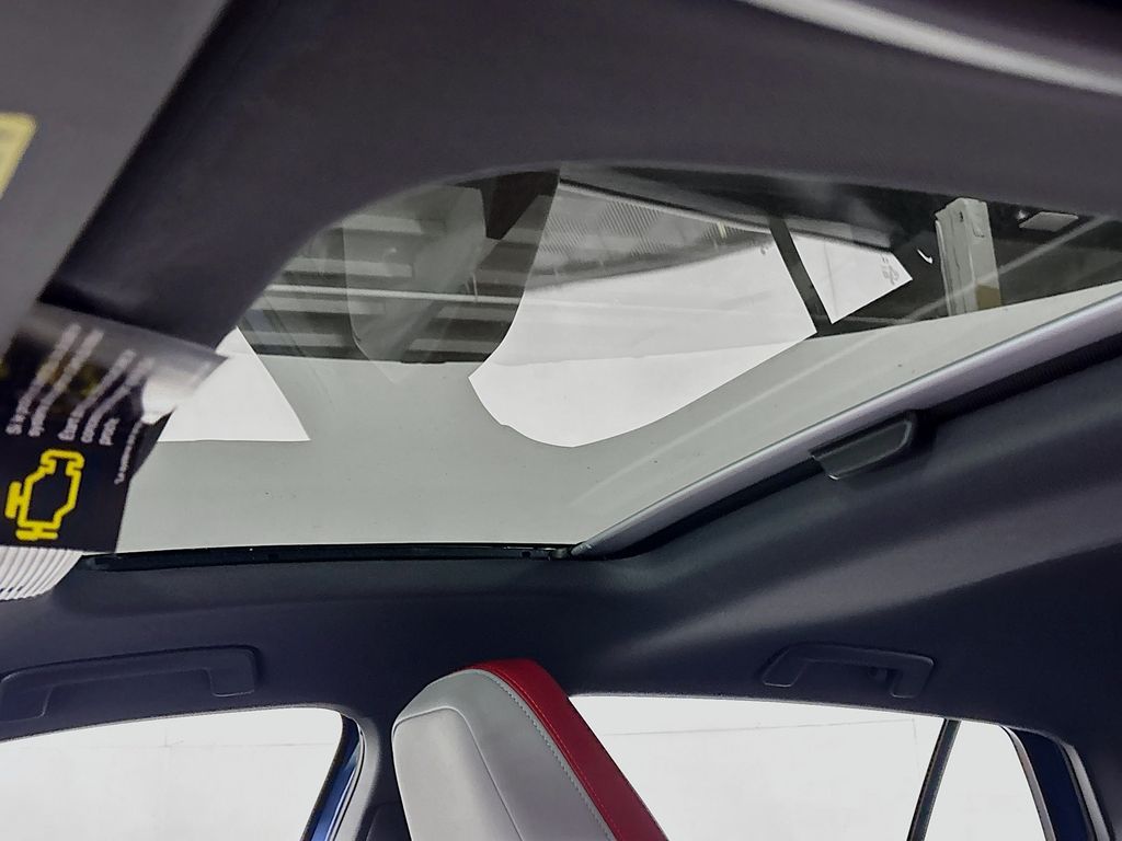 2025 Volkswagen Golf GTI 2.0T SE