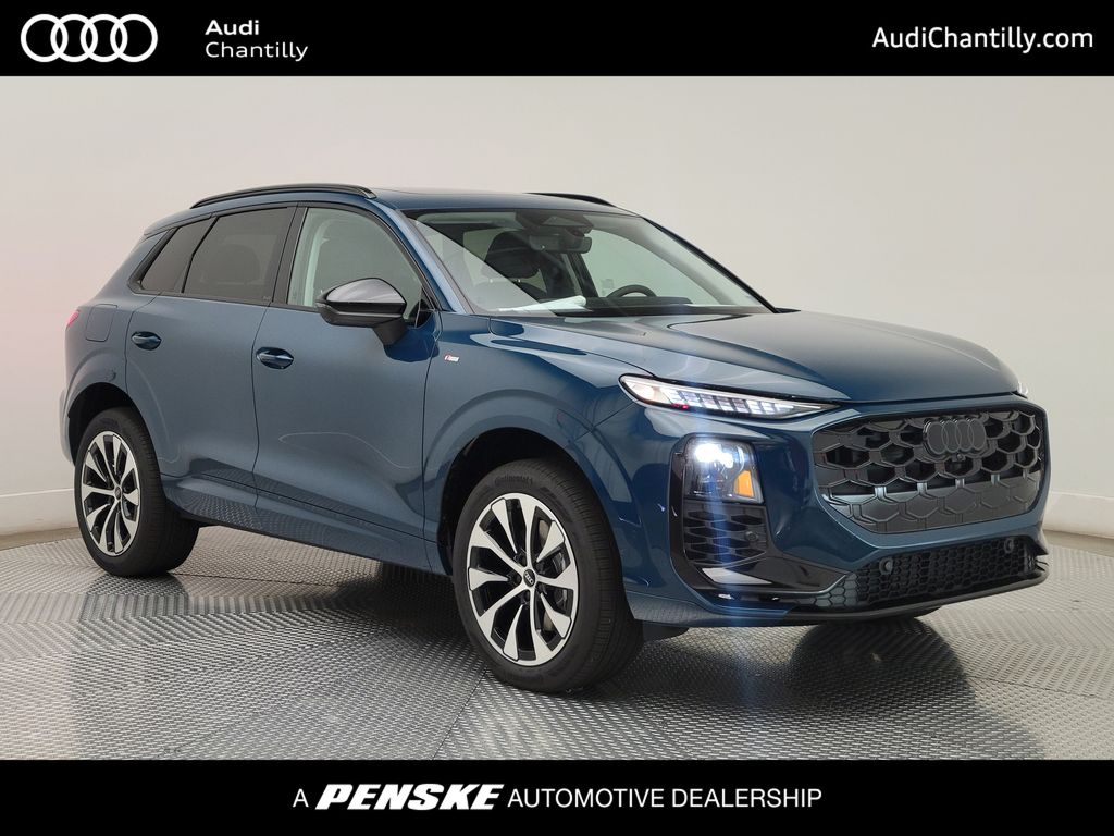 Thumbnail: 2026 Audi Q3 - 1