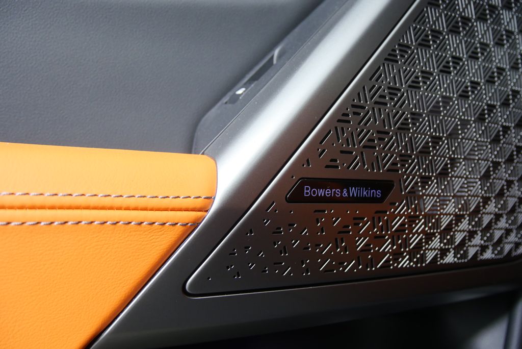 Thumbnail: 2025 BMW M5 - 20