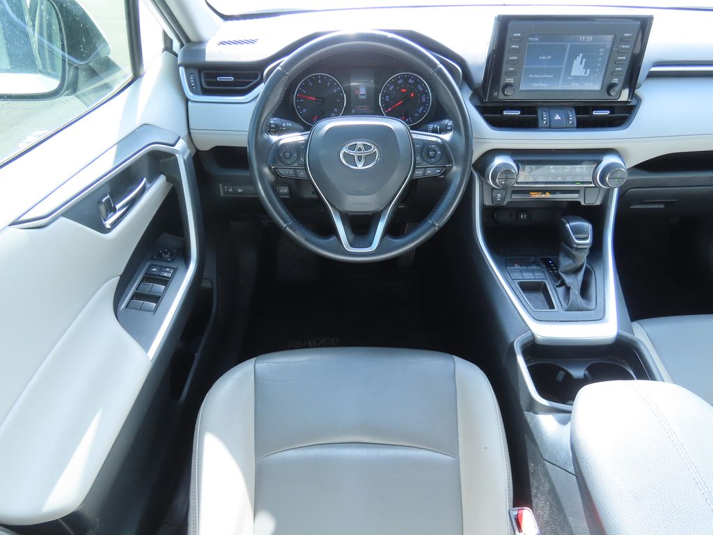 Thumbnail: 2019 Toyota RAV4 - 5