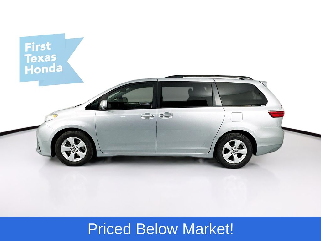 Used Car 2019 Toyota Sienna  Le For Sale Under $25,000 In Austin, Texas