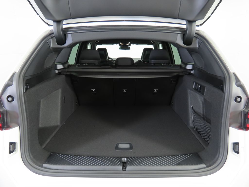 Thumbnail: 2026 BMW X3 - 29