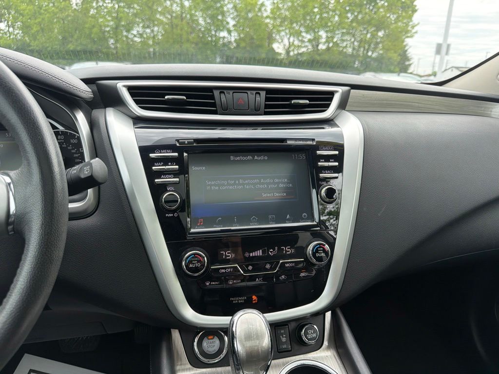 Thumbnail: 2017 Nissan Murano - 15