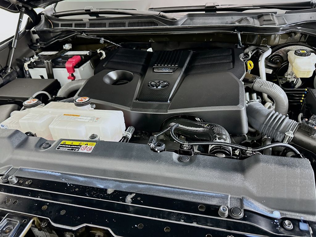 Thumbnail: 2025 Toyota Tundra - 30