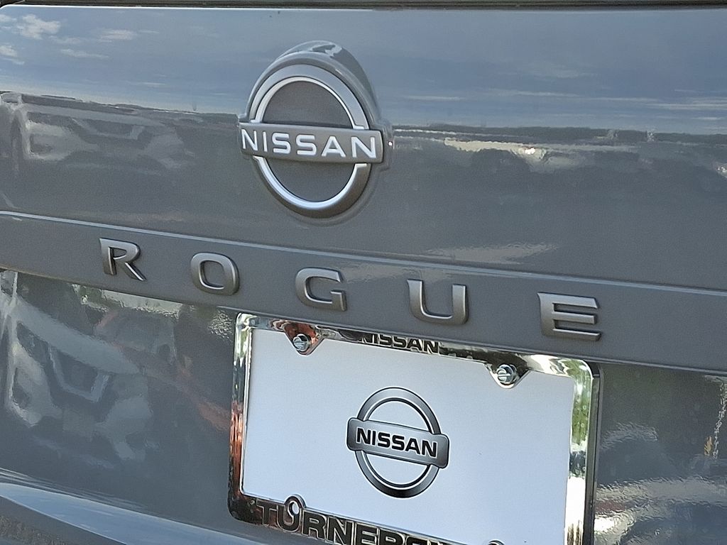 Thumbnail: 2026 Nissan Rogue - 10
