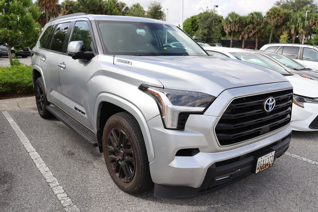 2024 Toyota Sequoia SR5 6