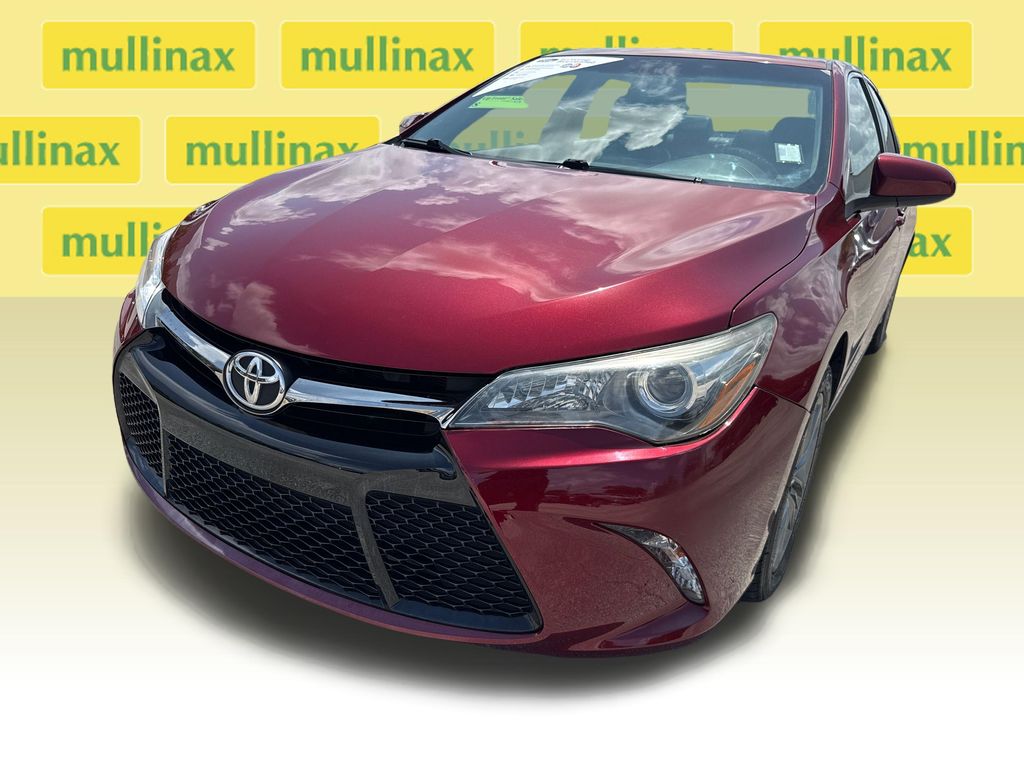 Certified Used 2017  Toyota SE image 10