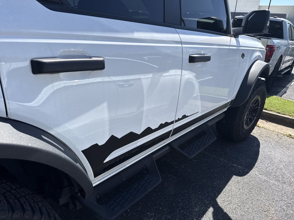 2024 Oxford White Ford Bronco Wildtrak 4X4 SUV