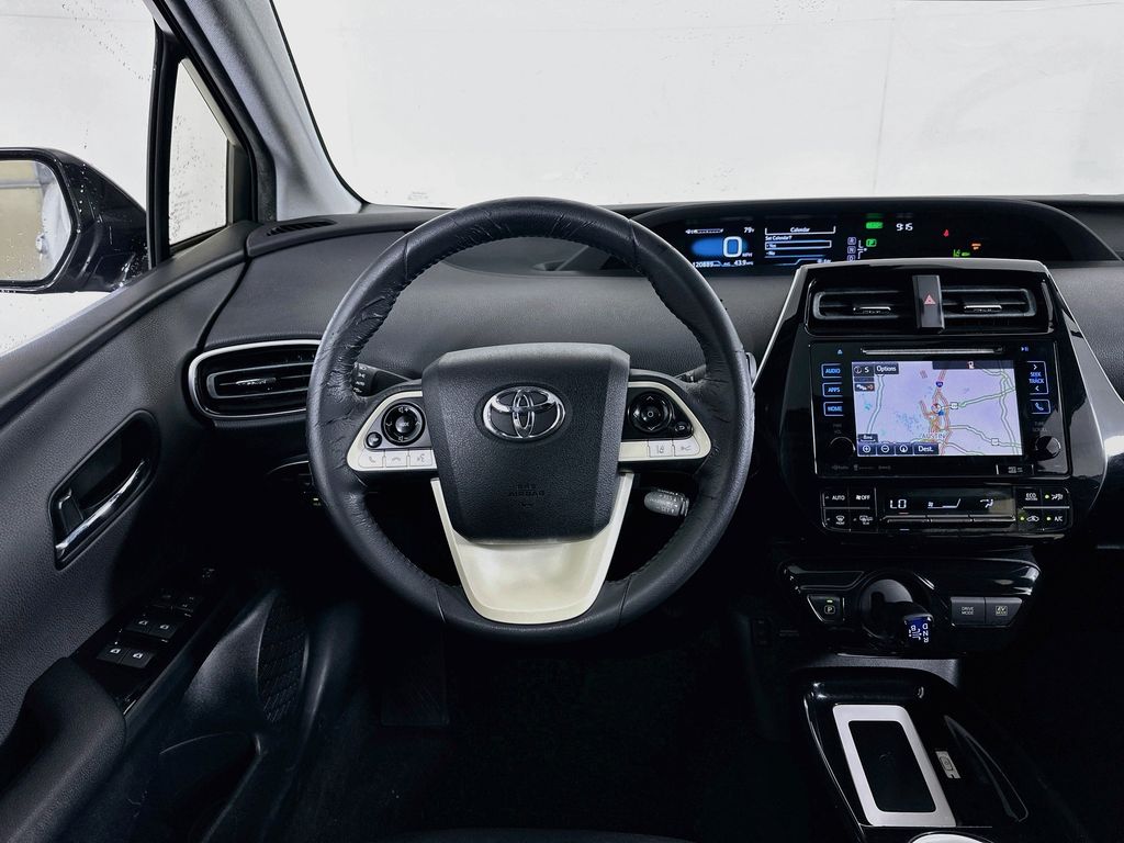 Thumbnail: 2016 Toyota Prius - 22