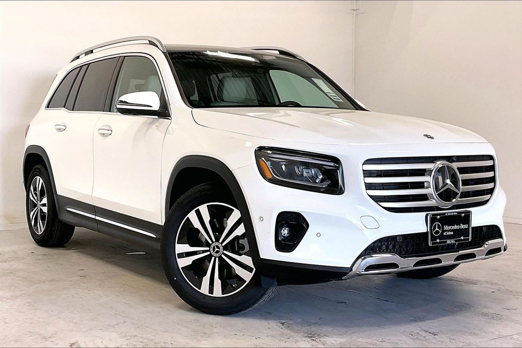 2026 Mercedes-Benz GLB 250 FWD