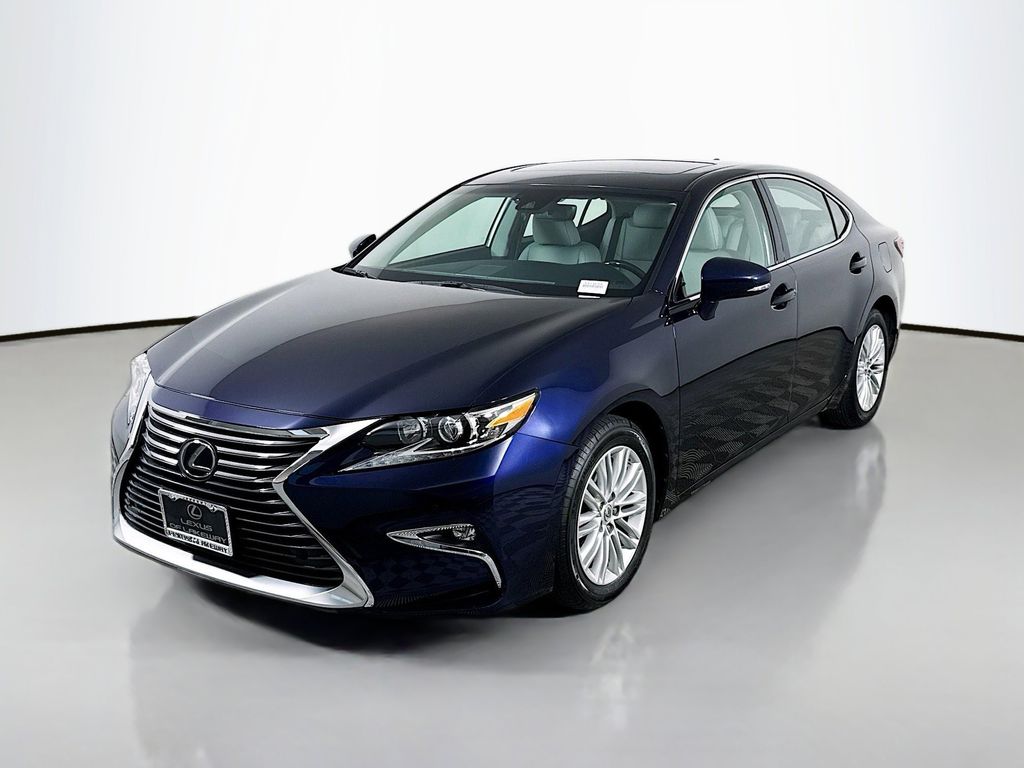Thumbnail: 2017 Lexus ES - 1