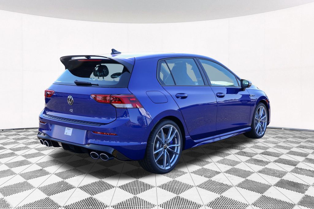 2024 Volkswagen Golf R 2.0T 9