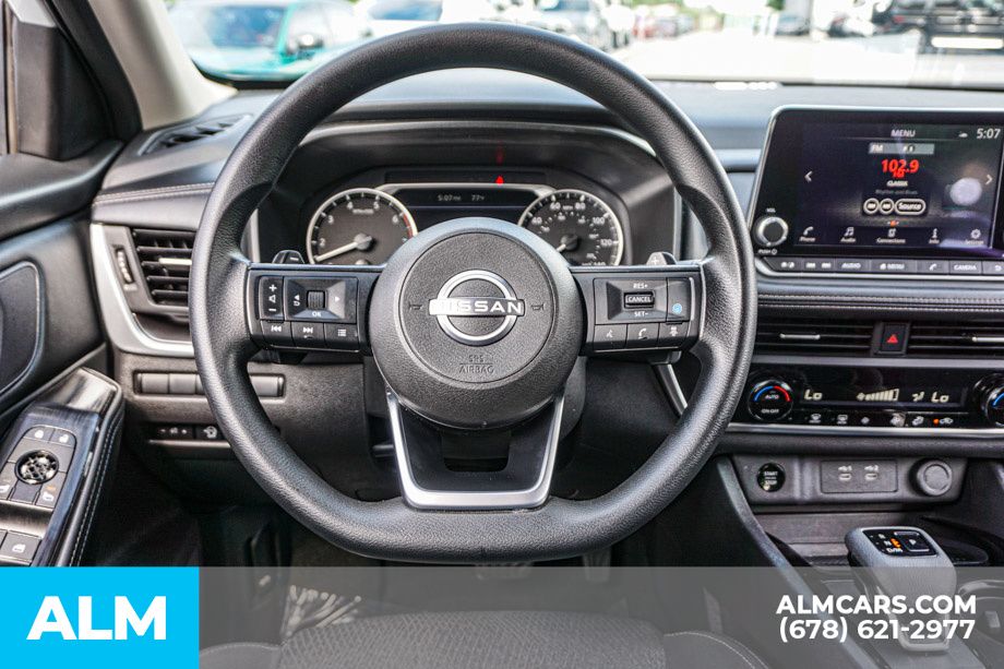 Used 2024 White Nissan SV image 27