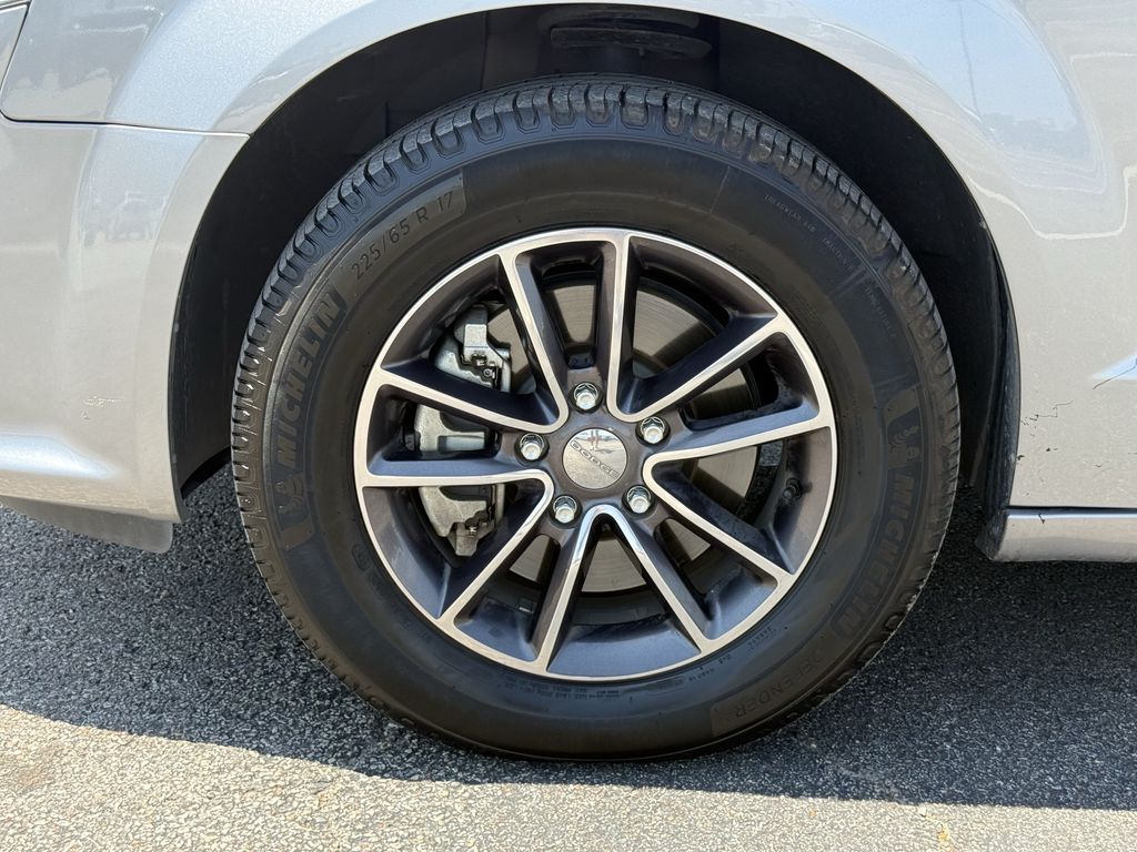 2016 Dodge Grand Caravan SXT Silver at Emmons Autoplex