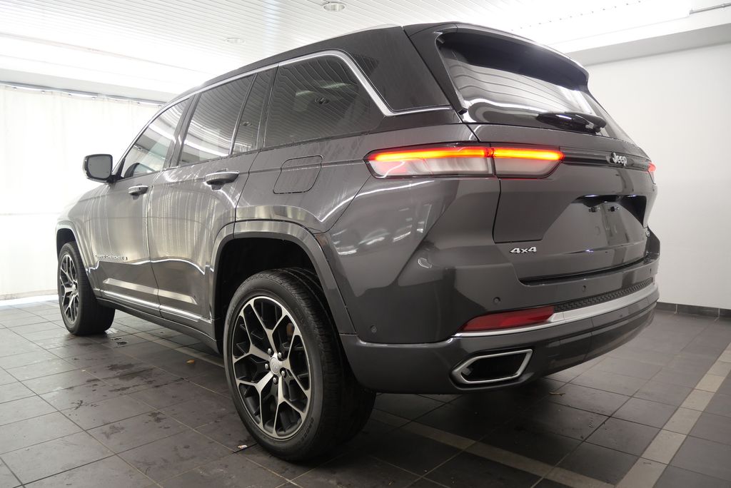 2022 Jeep Grand Cherokee Summit 5