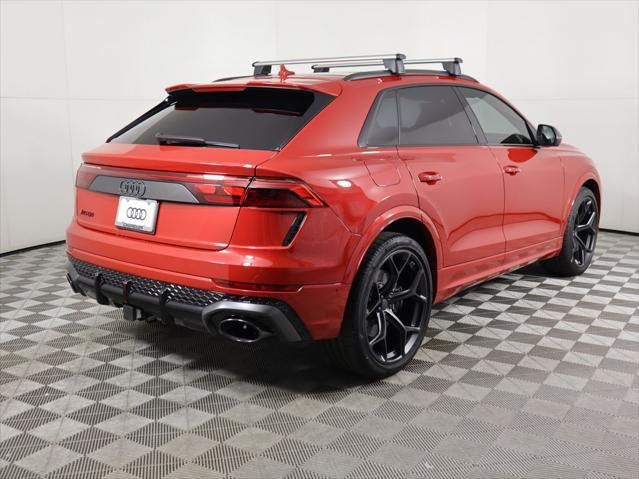 Thumbnail: 2026 Audi RS Q8 - 5