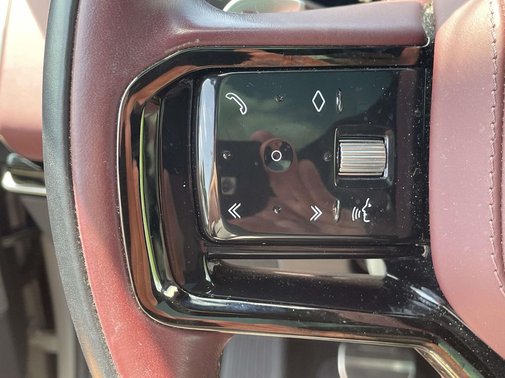 Certified Used 2023 Red Land Rover SE Dynamic image 35