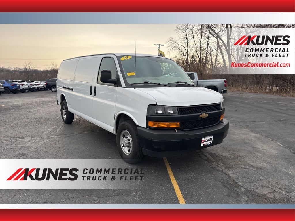 2023 Chevrolet Express Cargo 2500 Extended RWD