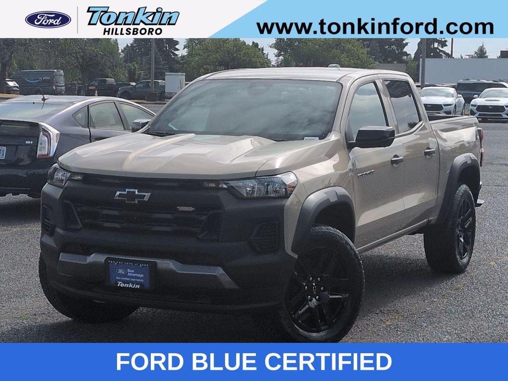 Sand Dune Metallic 2023 Chevrolet Colorado Pickup Truck Four-Wheel Drive 8-Speed Automatic
