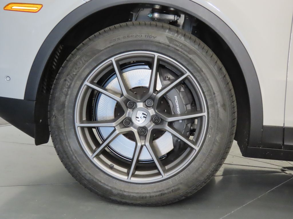 Thumbnail: 2026 Porsche  - 11