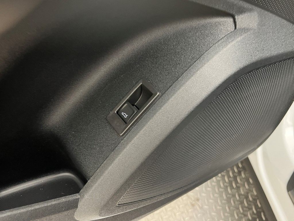 Thumbnail: 2025 Audi Q5 - 27