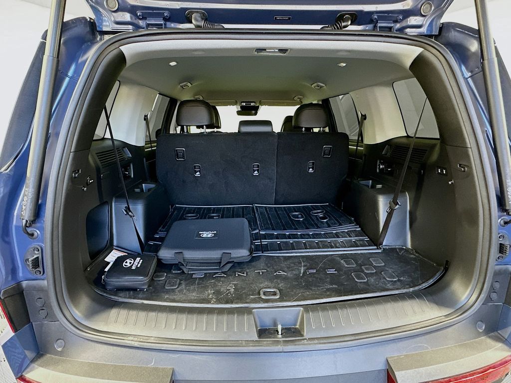 Thumbnail: 2025 Hyundai Santa Fe - 25