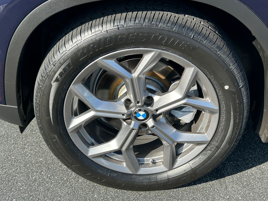 Thumbnail: 2023 BMW X3 - 9
