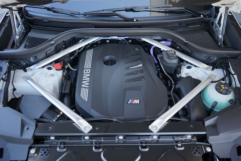 Thumbnail: 2026 BMW X6 - 21