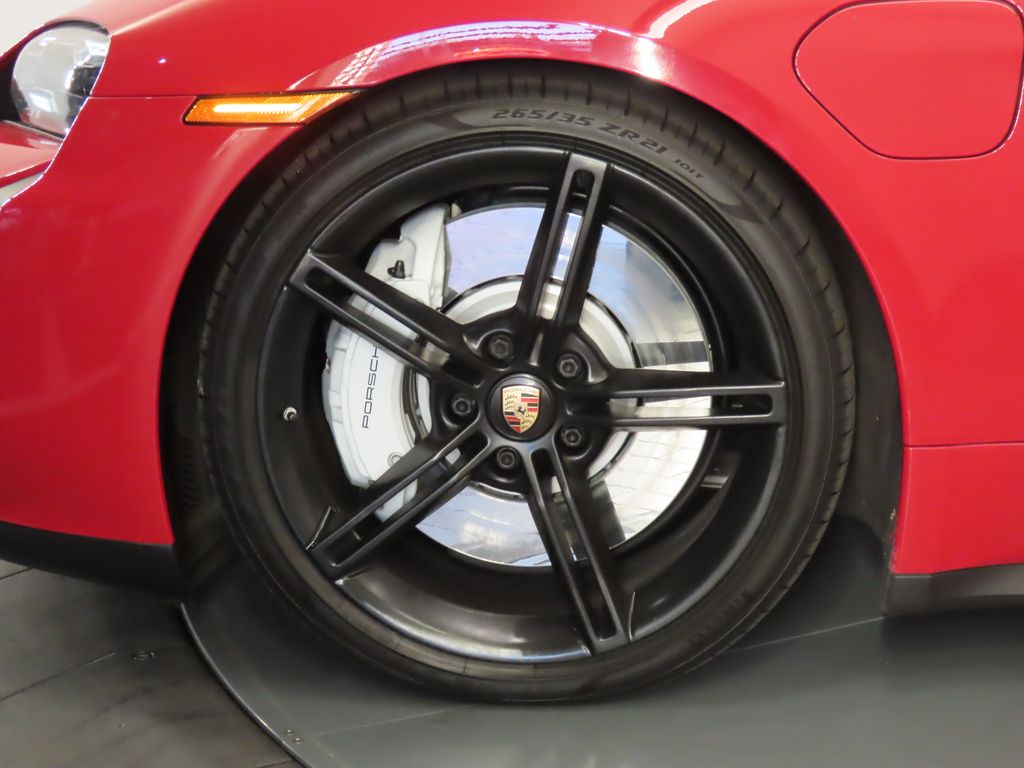 Thumbnail: 2021 Porsche Taycan - 11