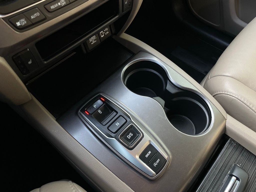 Thumbnail: 2022 Honda Pilot - 20