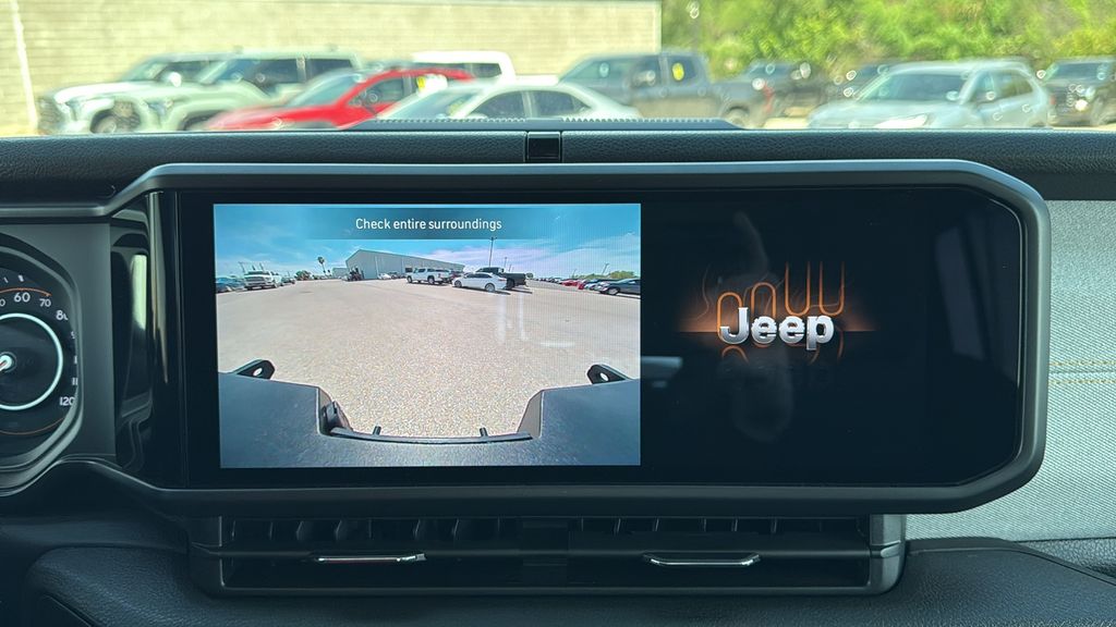 2025 Jeep Gladiator Nighthawk - Photo 21
