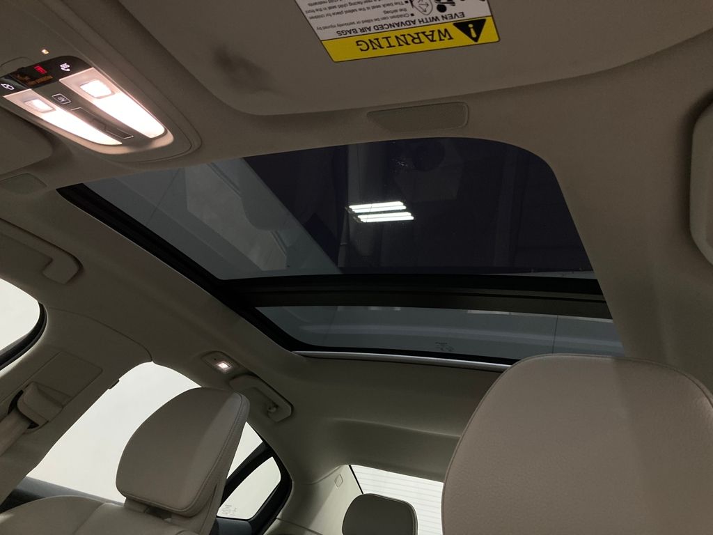 2024 Volvo S60 B5 Core Dark Theme