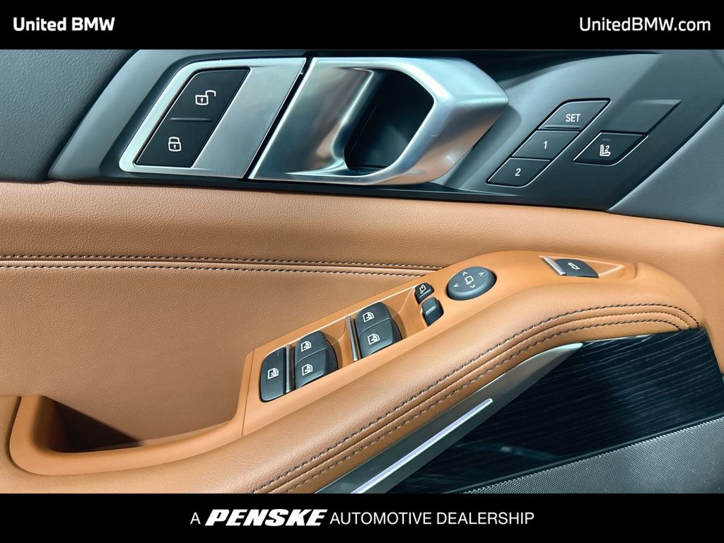 Thumbnail: 2026 BMW X5 - 11