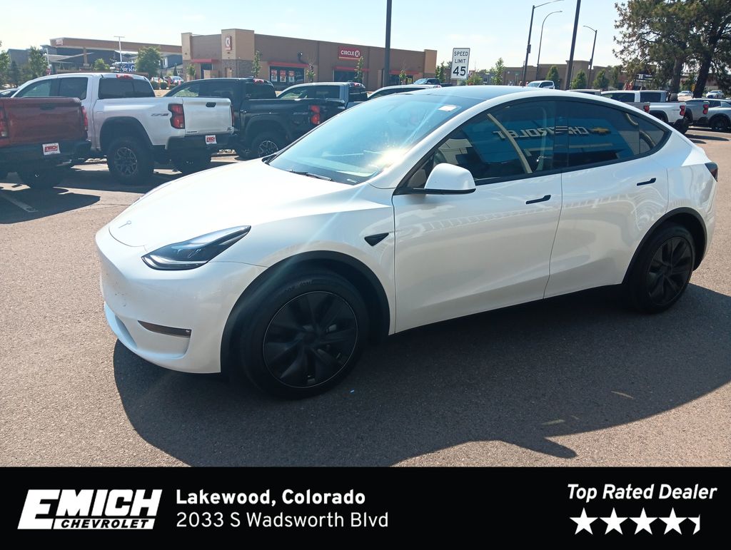 Pearl White Multi-Coat 2024 Tesla Model Y SUV / Crossover All-Wheel Drive 1-Speed Automatic