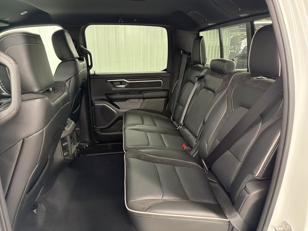 2026 Ram 1500 Laramie - 10