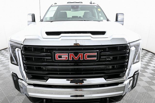 2024 GMC Sierra 3500HD Pro 3