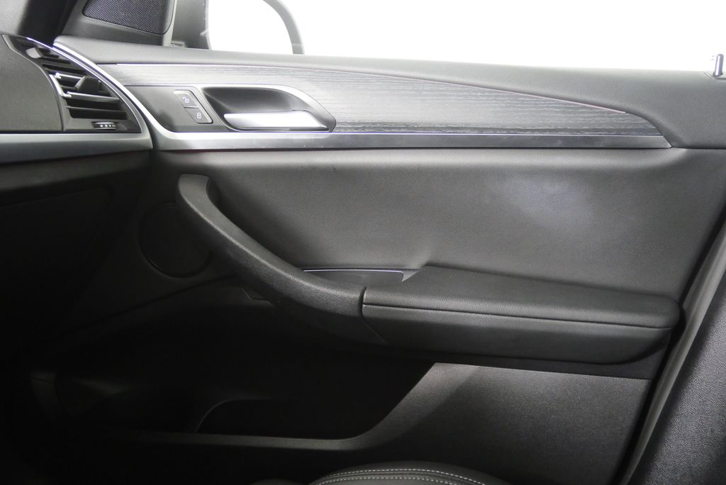 Thumbnail: 2024 BMW X3 - 26