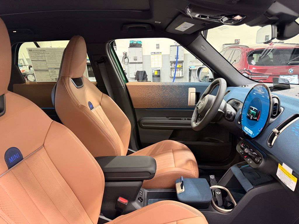 Thumbnail: 2027 MINI Cooper Countryman - 29