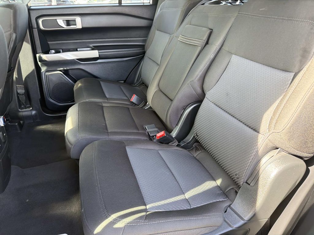 Used 2023 Ford Explorer XLT 4D Sport Utility