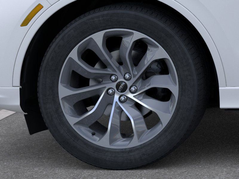 New 2026 White Lincoln Premiere image 19