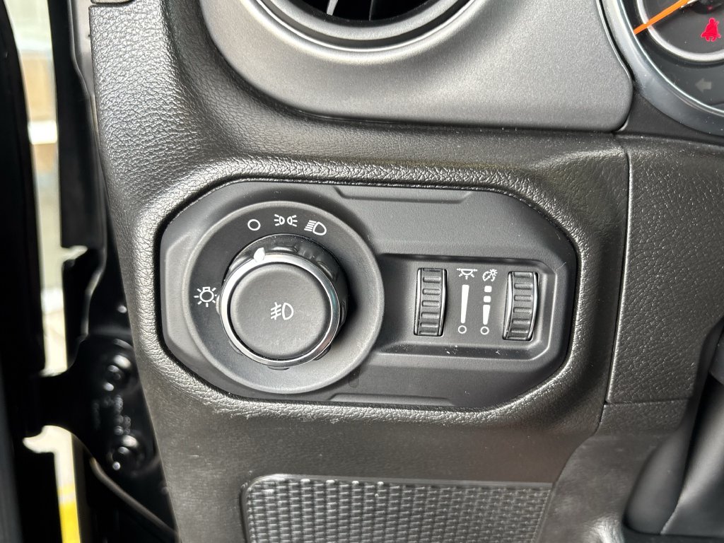 Used 2022 Jeep Wrangler SUV