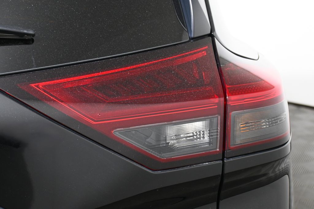 Thumbnail: 2022 Nissan Rogue - 13