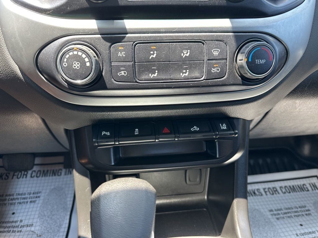 2022 Summit White Chevrolet Colorado LT RWD