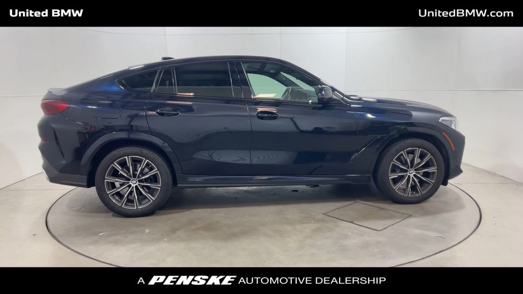 2022 BMW X6 xDrive40i 9