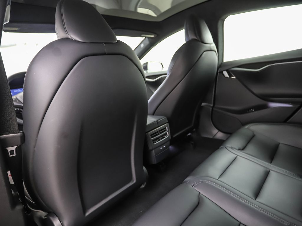 2021 Tesla Model S Long Range 19
