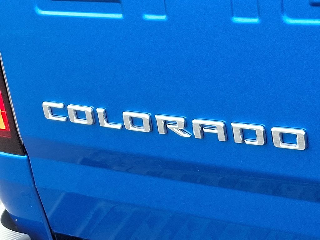 2022 Chevrolet Colorado ZR2 29