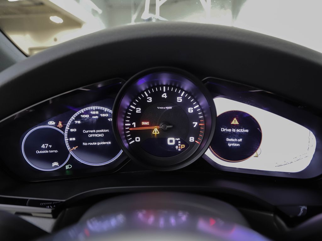 Thumbnail: 2020 Porsche Cayenne - 14