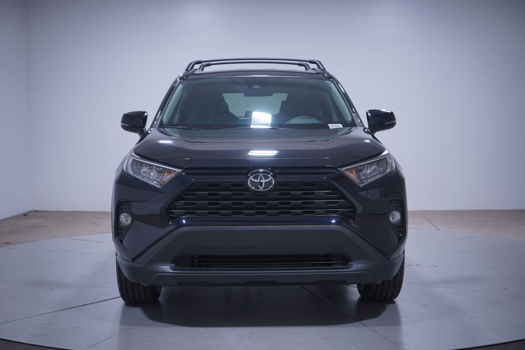 Thumbnail: 2020 Toyota RAV4 - 4